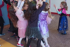 VideoCapture_20220302-212932