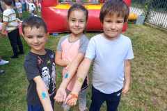 received_443787041608539